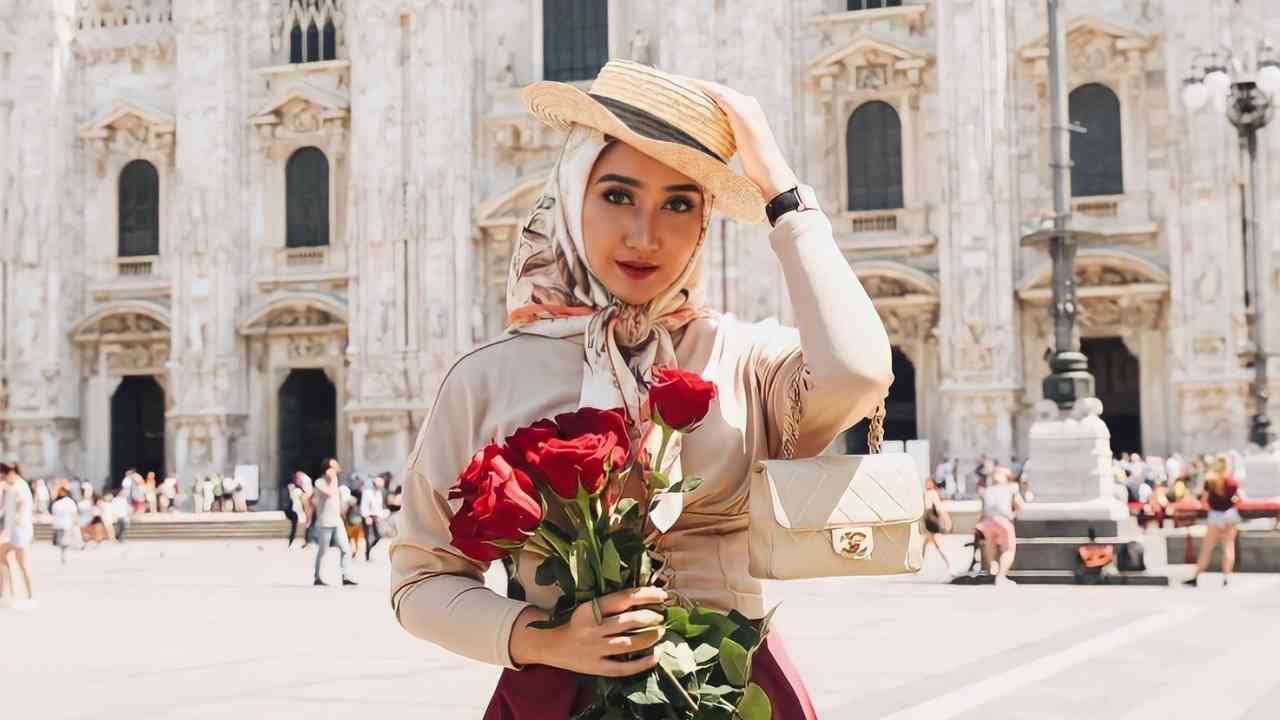 Dian Pelangi, Perancang Busana Muslimah yang Tampil di Berbagai Fashion Show Dunia