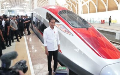 KCIC Bagikan Tiket Kereta Cepat Jakarta-Bandung Gratis, Gimana Cara Dapatnya?